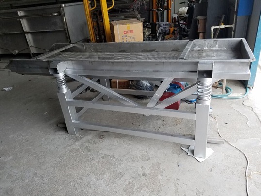 发山西忻州振动筛一台