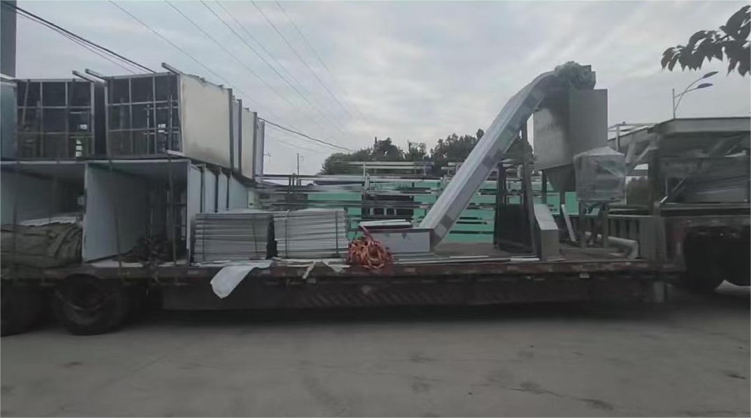 发货三条淋水线、豆芽翻桶机