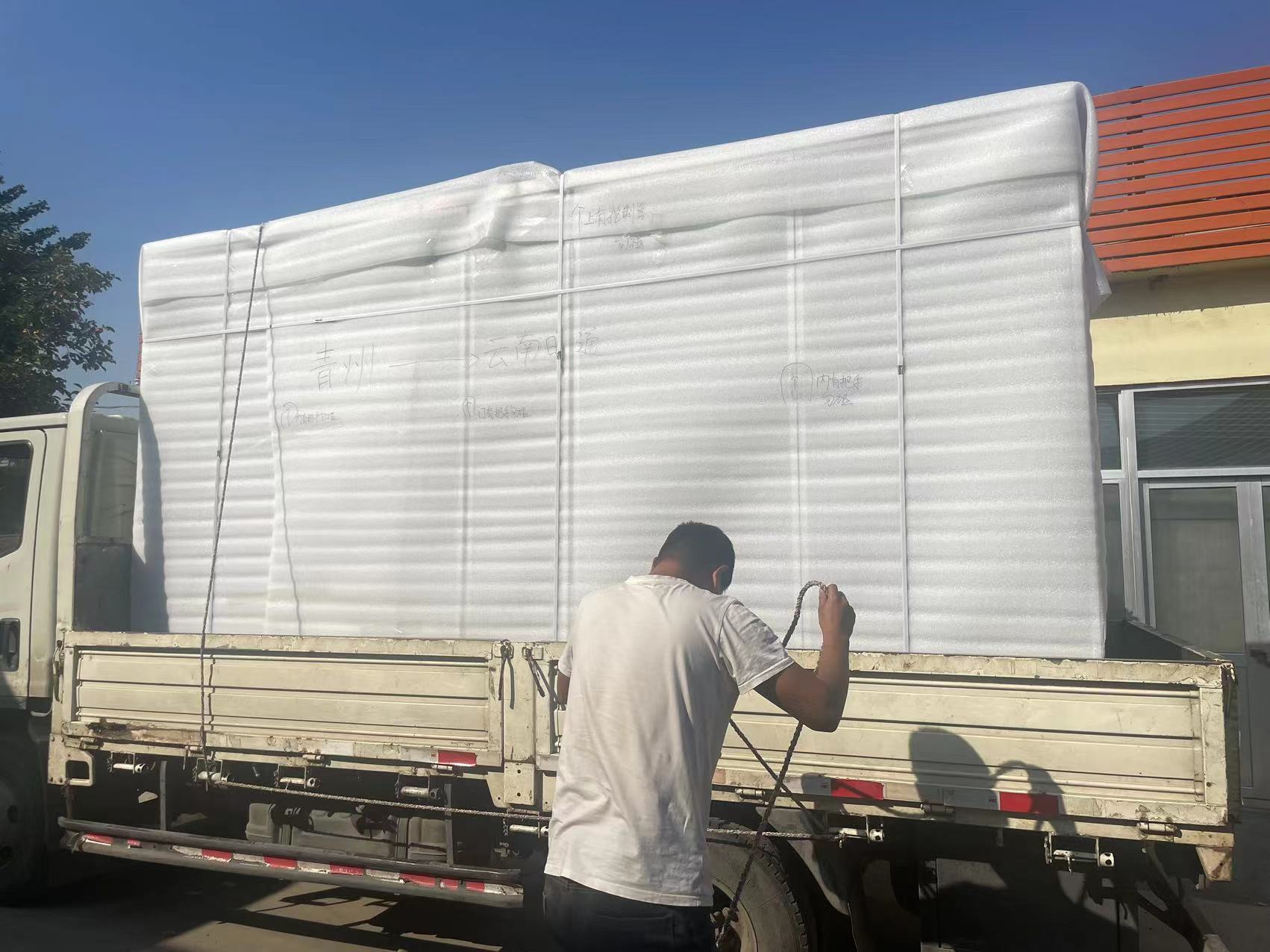 128盘花生芽机发往云南——迪生机械